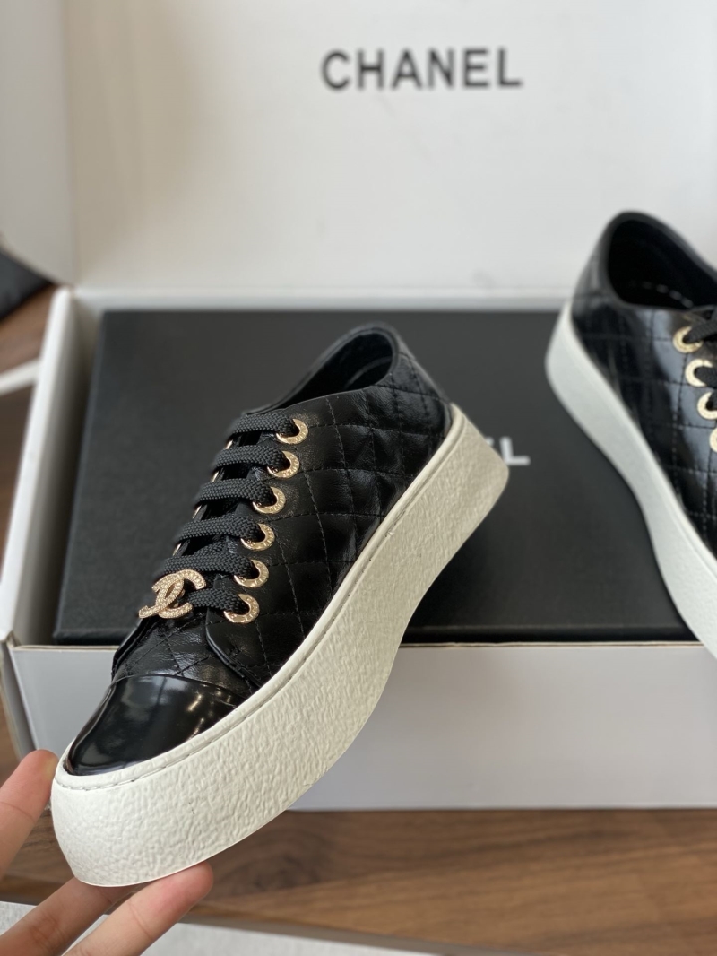 Ch**el sport shoes